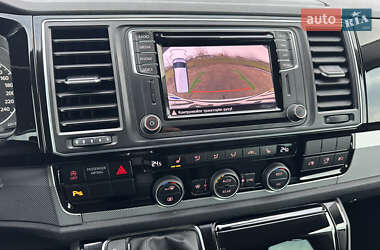 Минивэн Volkswagen Caravelle 2019 в 