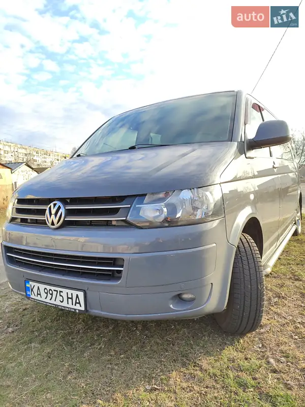 Volkswagen Caravelle