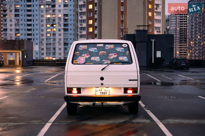 Минивэн Volkswagen Caravelle 1989 в Киеве