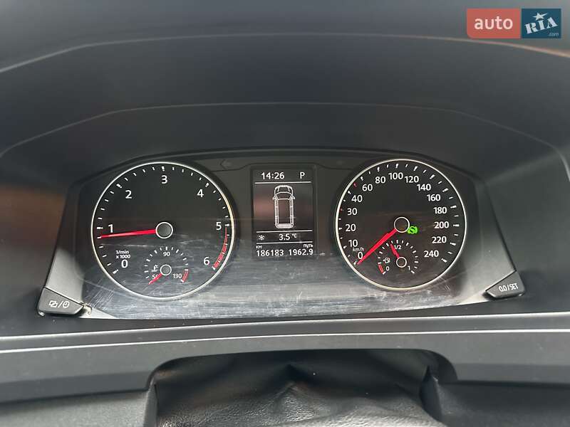 Минивэн Volkswagen Caravelle 2019 в Днепре