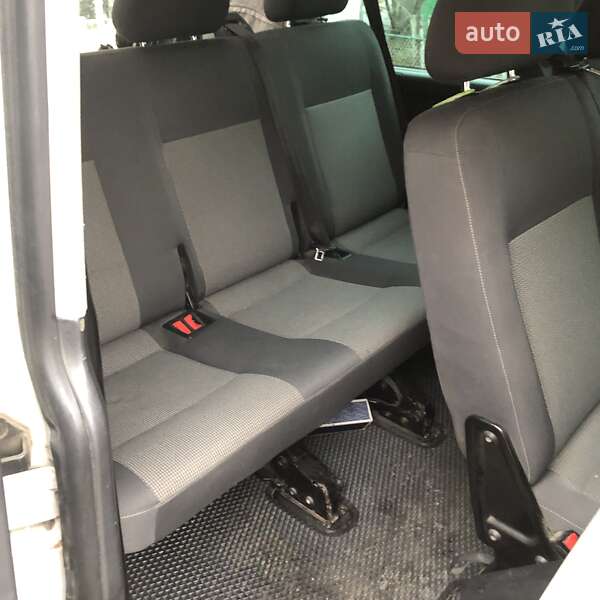 Мінівен Volkswagen Caravelle 2010 в Києві фото 13 Мінівен Volkswagen Caravelle 2010 в Києві