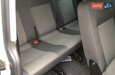 Минивэн Volkswagen Caravelle 2010 в 