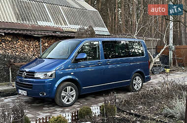 Мінівен Volkswagen Caravelle 2014 в Києві