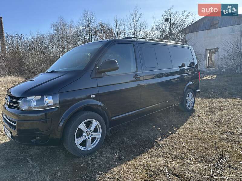 Минивэн Volkswagen Caravelle 2011 в Каменец-Подольском