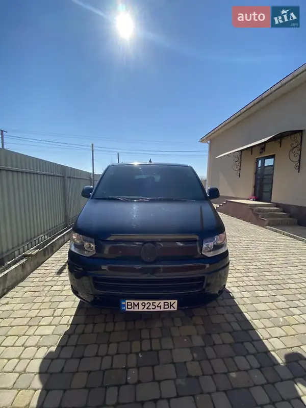 Volkswagen Caravelle