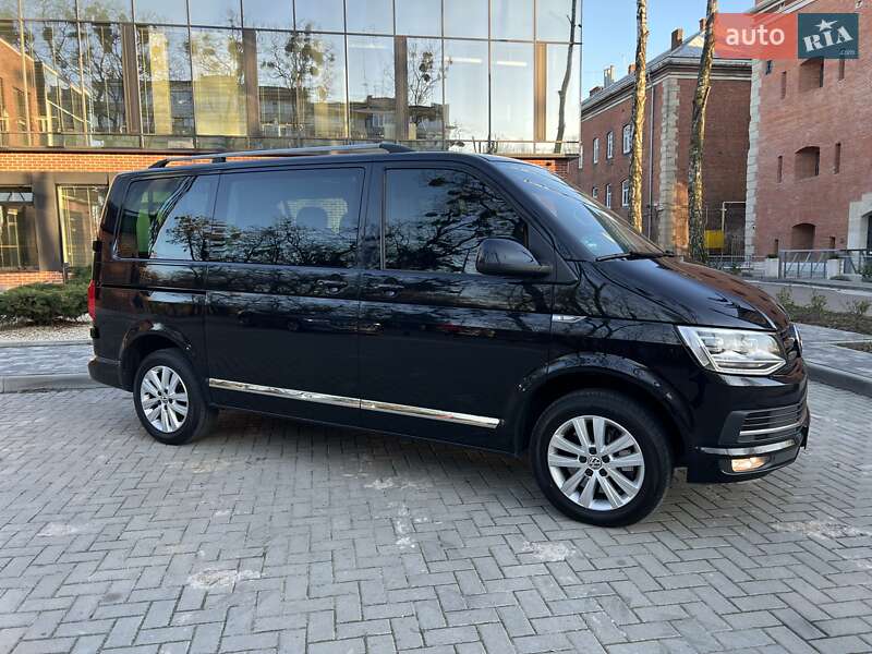 Мінівен Volkswagen Caravelle 2015 в Львові