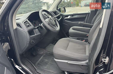 Минивэн Volkswagen Caravelle 2018 в 