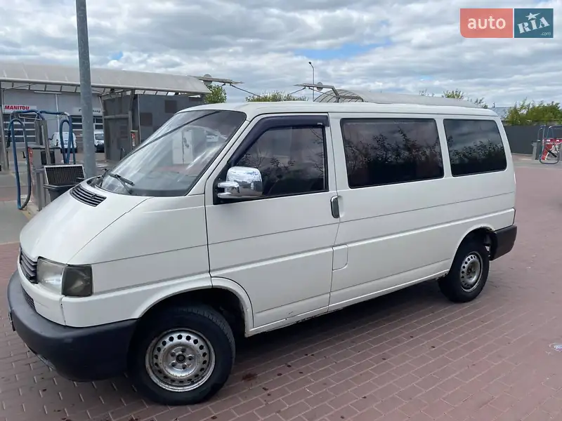 Volkswagen Caravelle