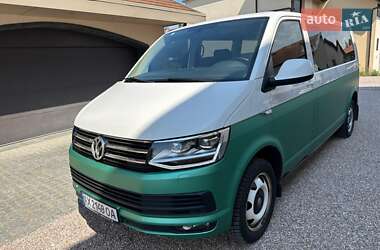 Минивэн Volkswagen Caravelle 2018 в Киеве