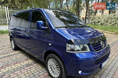 Минивэн Volkswagen Caravelle 2006 в Черновцах