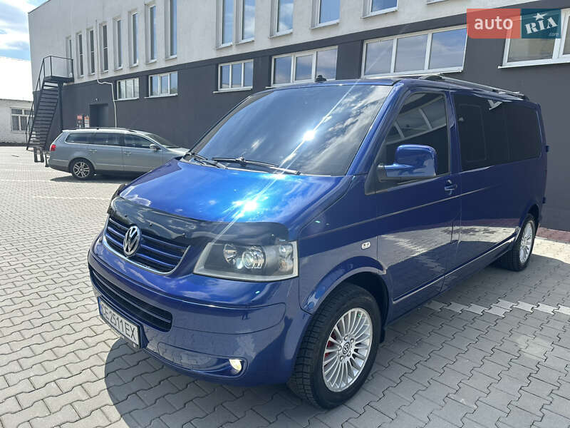 Минивэн Volkswagen Caravelle 2006 в Черновцах