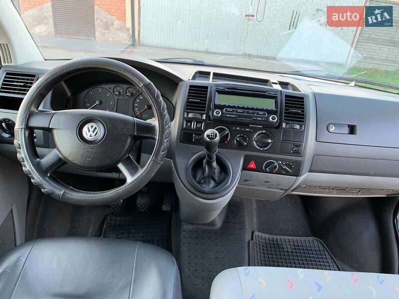 Мінівен Volkswagen Caravelle 2008 в 