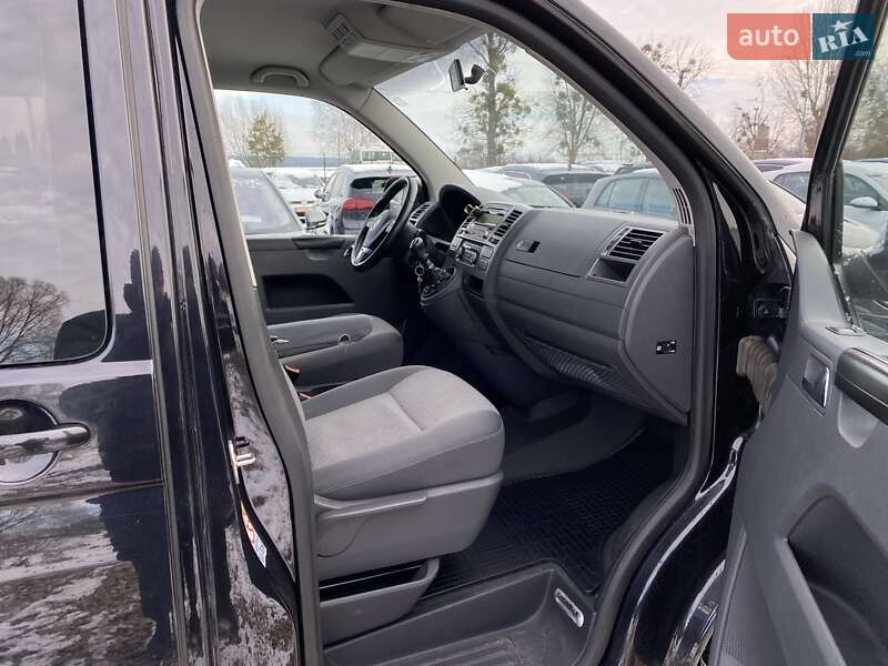 Мінівен Volkswagen Caravelle 2013 в Львові