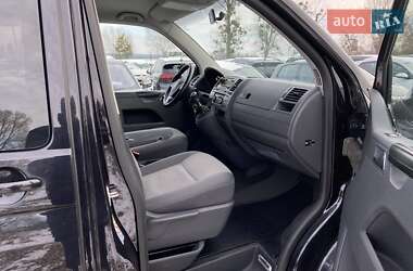 Минивэн Volkswagen Caravelle 2013 в 