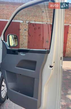 Минивэн Volkswagen Caravelle 2008 в 
