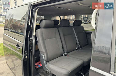 Минивэн Volkswagen Caravelle 2016 в 