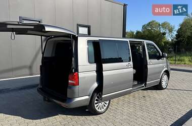 Минивэн Volkswagen Caravelle 2013 в 