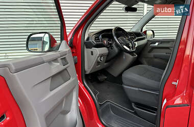 Минивэн Volkswagen Caravelle 2020 в 