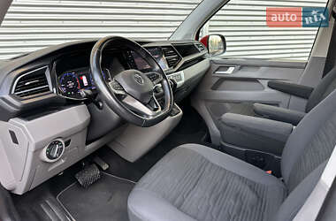 Минивэн Volkswagen Caravelle 2020 в 