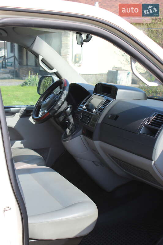 Минивэн Volkswagen Caravelle 2012 в Броварах фото 19 Минивэн Volkswagen Caravelle 2012 в Броварах