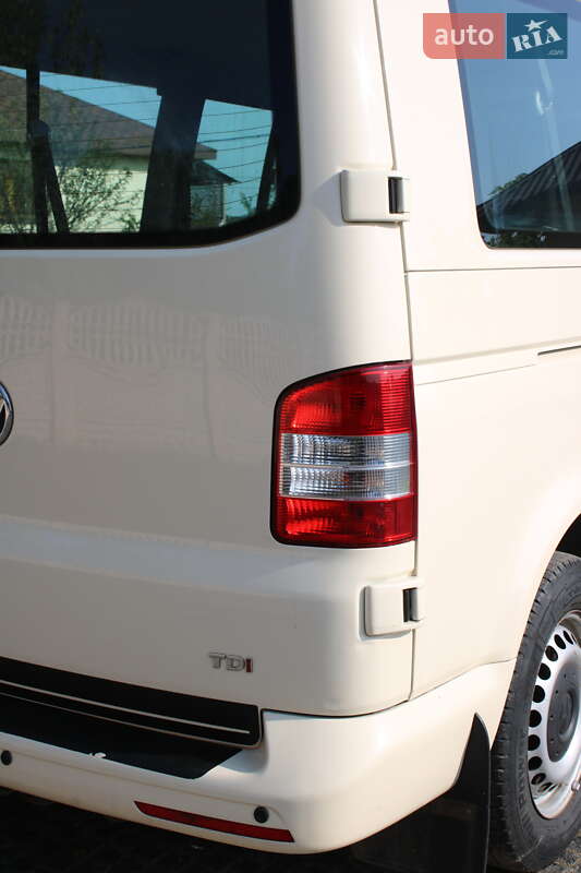 Минивэн Volkswagen Caravelle 2012 в Броварах фото 11 Минивэн Volkswagen Caravelle 2012 в Броварах