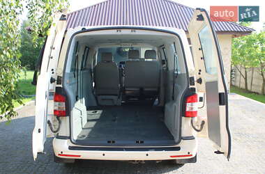 Мінівен Volkswagen Caravelle 2012 в 