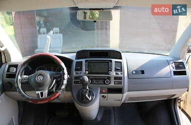 Мінівен Volkswagen Caravelle 2012 в 