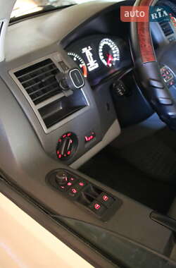 Мінівен Volkswagen Caravelle 2012 в 