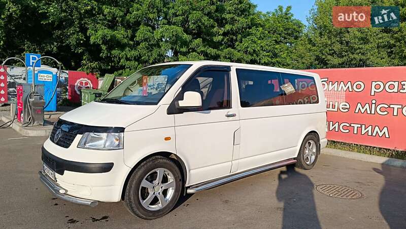 Минивэн Volkswagen Caravelle 2006 в Киеве