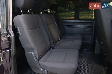 Минивэн Volkswagen Caravelle 2017 в 