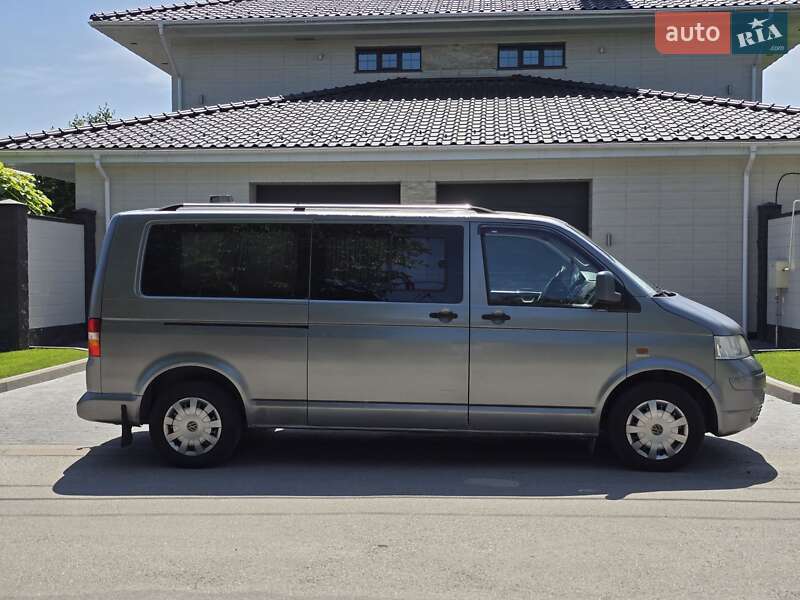 Volkswagen Caravelle 2008