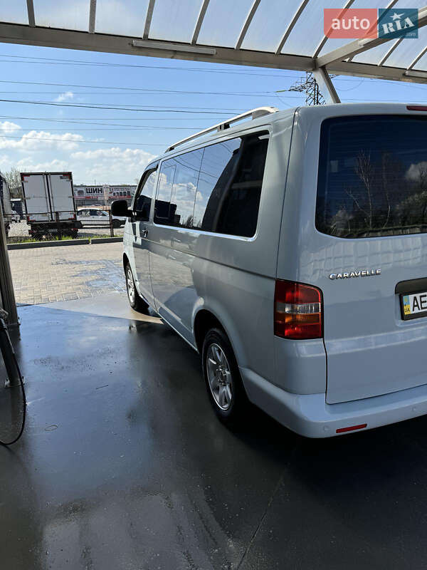 Минивэн Volkswagen Caravelle 2008 в Днепре