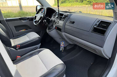 Минивэн Volkswagen Caravelle 2008 в 