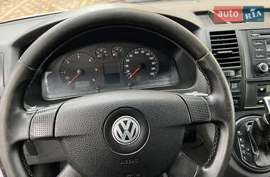 Минивэн Volkswagen Caravelle 2009 в 