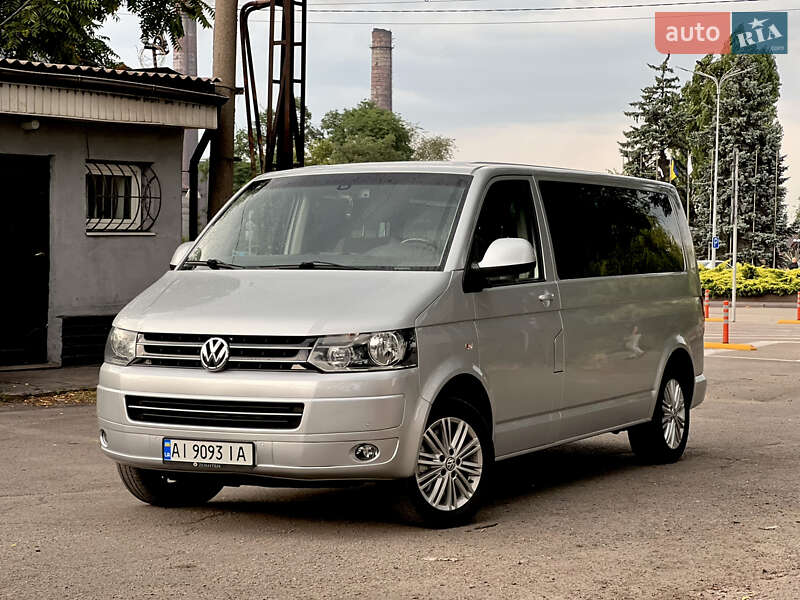 Минивэн Volkswagen Caravelle 2010 в Каменском