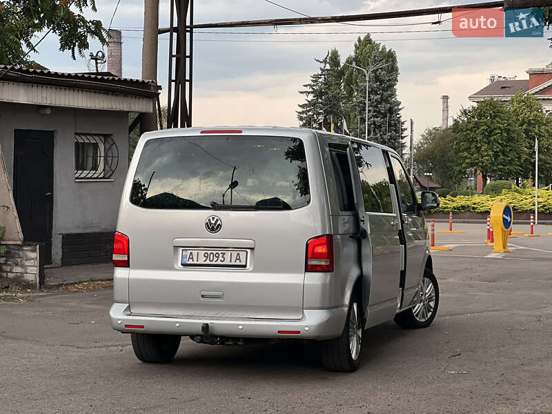 Минивэн Volkswagen Caravelle 2010 в Каменском