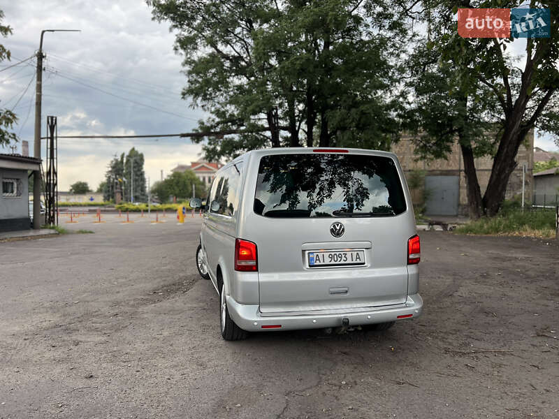 Минивэн Volkswagen Caravelle 2010 в Каменском