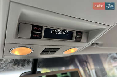 Минивэн Volkswagen Caravelle 2010 в 