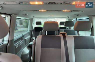 Минивэн Volkswagen Caravelle 2010 в 