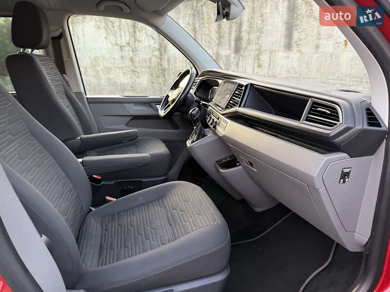Минивэн Volkswagen Caravelle 2020 в Ровно