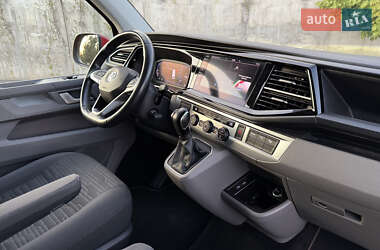 Минивэн Volkswagen Caravelle 2020 в 