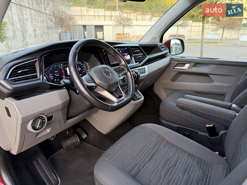 Минивэн Volkswagen Caravelle 2020 в Ровно