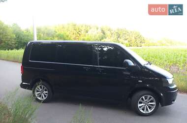 Минивэн Volkswagen Caravelle 2010 в 