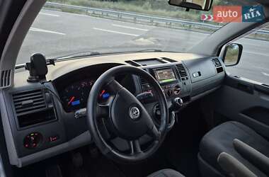 Минивэн Volkswagen Caravelle 2008 в 