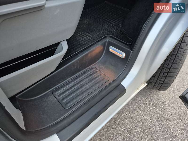 Минивэн Volkswagen Caravelle 2008 в Киеве