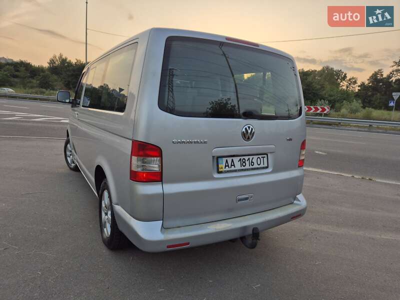 Минивэн Volkswagen Caravelle 2008 в Киеве
