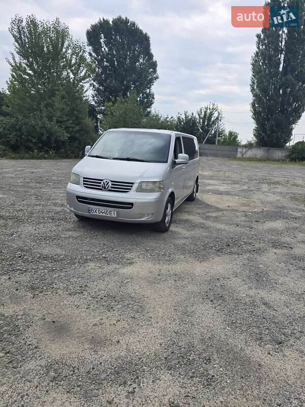 Volkswagen Caravelle 2008