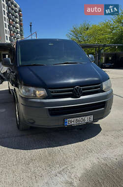Минивэн Volkswagen Caravelle 2013 в Одессе
