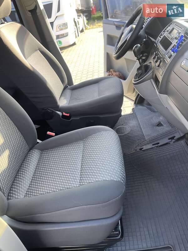 Минивэн Volkswagen Caravelle 2010 в Мукачево фото 12 Минивэн Volkswagen Caravelle 2010 в Мукачево