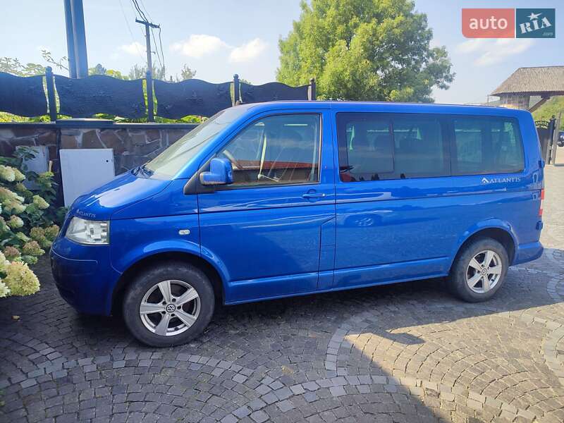 Минивэн Volkswagen Caravelle 2006 в Каменице фото Минивэн Volkswagen Caravelle 2006 в Каменице